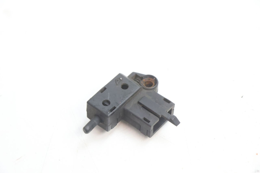 photo de INTERRUPTOR EMBRAGUE YAMAHA YZF R GENESIS 750 (1993 - 1998) - Vista principal