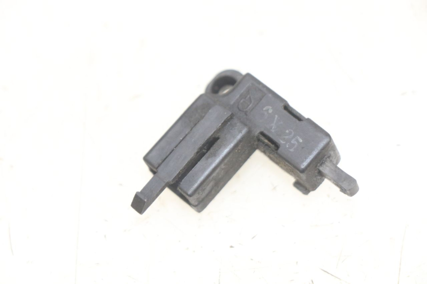 photo de CONTACTO DE EMBRAGUE YAMAHA YZF R THUNDERCAT 600 (1996 - 2003) - Detalle de la pieza