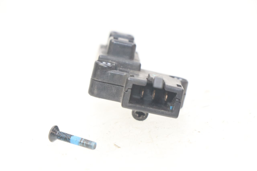 photo de INTERRUPTOR EMBRAGUE KAWASAKI Z 650 (2016 - 2019) - Detalle de la pieza