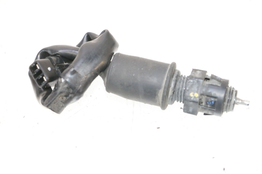 photo de CONTACTOR DE LUZ DE FRENO TRASERO KAWASAKI ER-6 ER6 F ABS 650 (2012 - 2016) - Zoom estado de uso