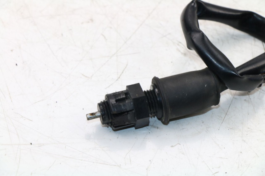 photo de LUZ FRENO INTERRUPTOR TRASERA KAWASAKI ER-6 ER6 N ABS 650 (2005 - 2009) - Detalle de la pieza
