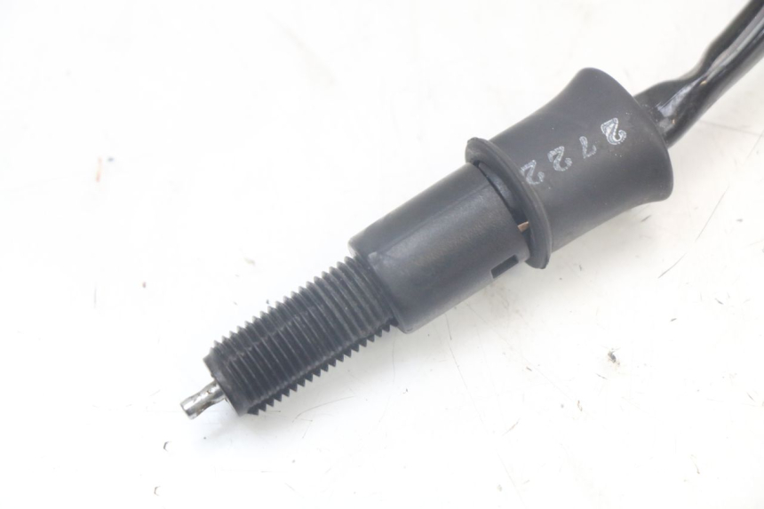 photo de LUZ FRENO INTERRUPTOR TRASERA KAWASAKI ER-6 ER6 N 650 (2012 - 2016) - Zoom estado de uso