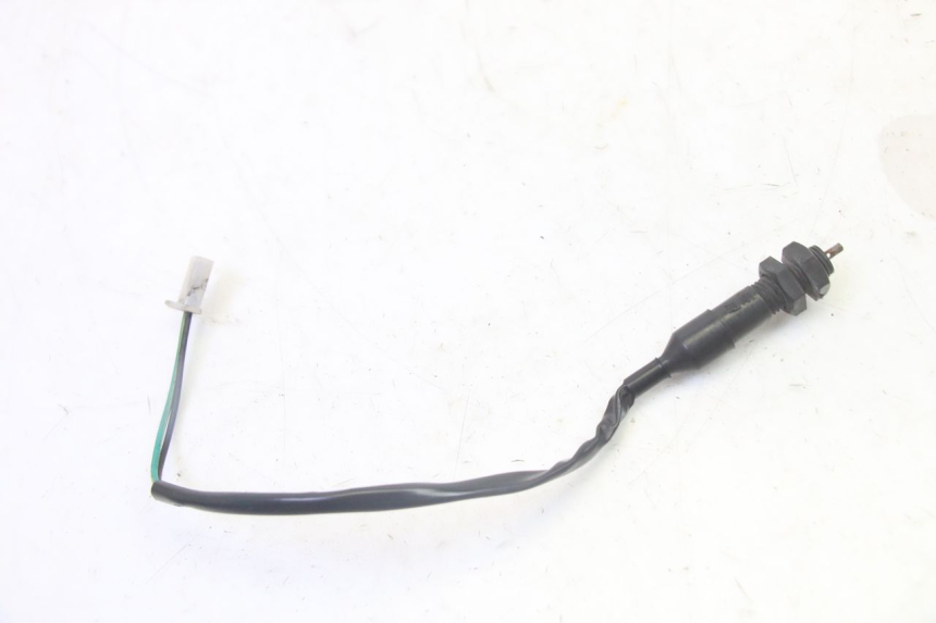 photo de LUZ FRENO INTERRUPTOR TRASERA STAHO FH 50 (2018 - 2019) - Otra perspectiva