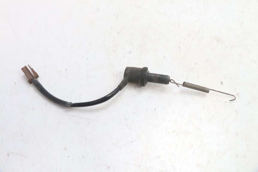 photo de LUZ FRENO INTERRUPTOR TRASERA YAMAHA FJR 1300 (2001 - 2005) - Zoom estado de uso