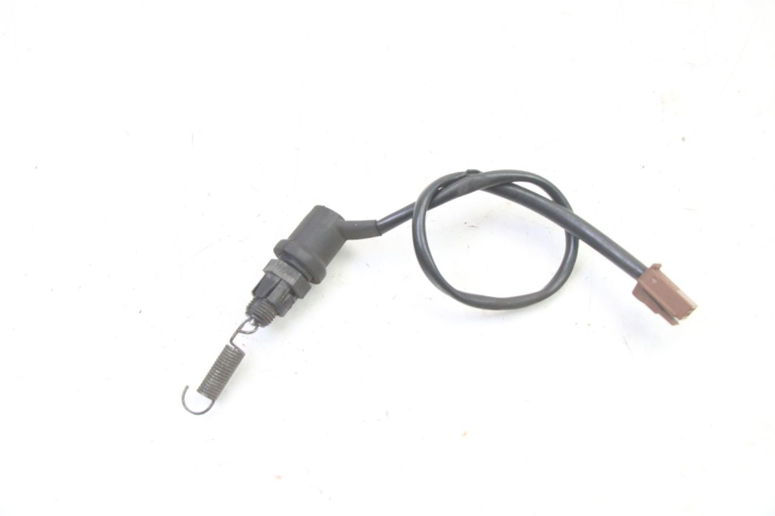 photo de LUZ FRENO INTERRUPTOR TRASERA YAMAHA FZ6 FAZER S2 600 (2007 - 2011) - Detalle de la pieza