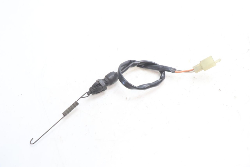 photo de LUZ FRENO INTERRUPTOR TRASERA SUZUKI GSR 600 (2005 - 2012) - Zoom estado de uso