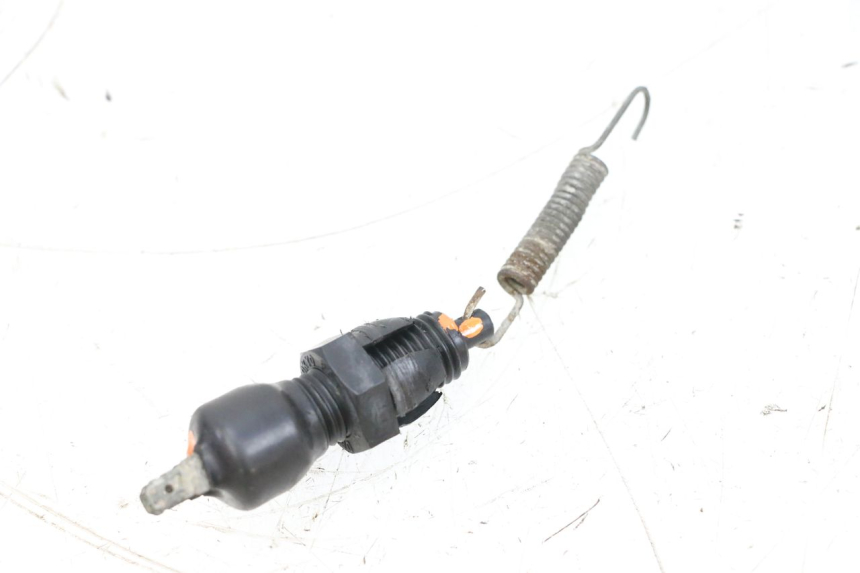 photo de LUZ FRENO INTERRUPTOR TRASERA SUZUKI GSXR GSX-R 1000 (2003 - 2004) - Vista principal