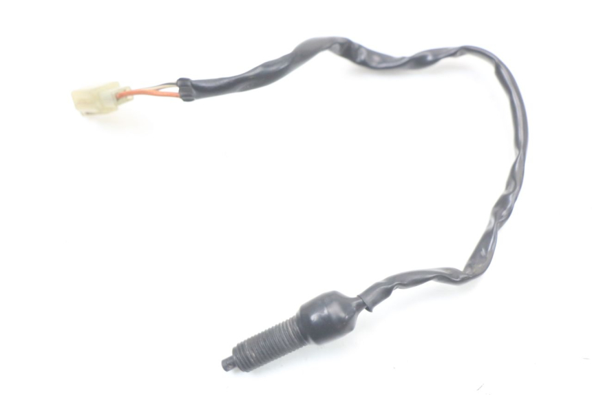 photo de LUZ FRENO INTERRUPTOR TRASERA SUZUKI GZ MARAUDER 125 (1998 - 2004) - Vista principal