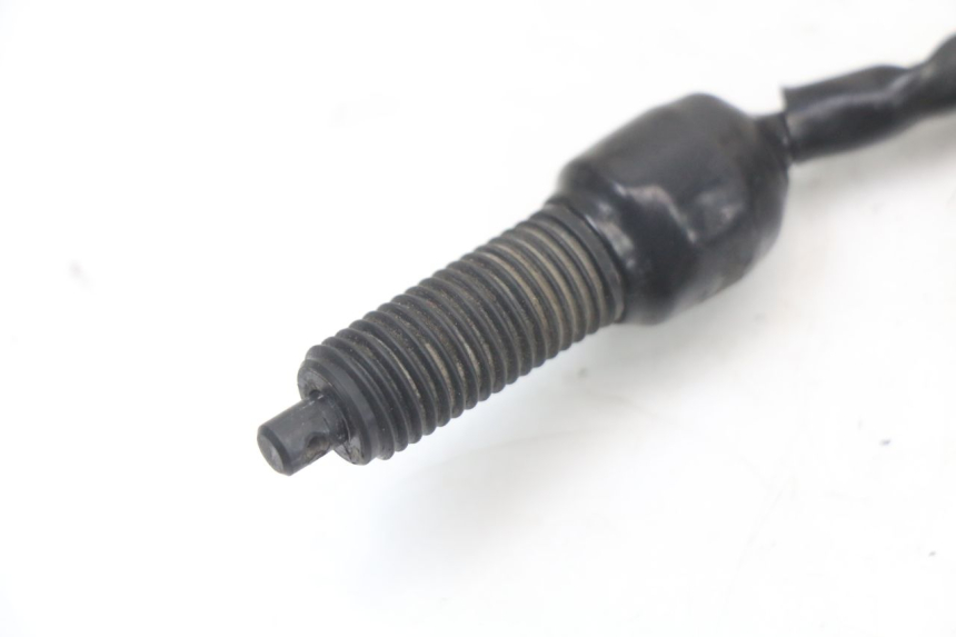 photo de LUZ FRENO INTERRUPTOR TRASERA SUZUKI GZ MARAUDER 125 (1998 - 2004) - Otra perspectiva