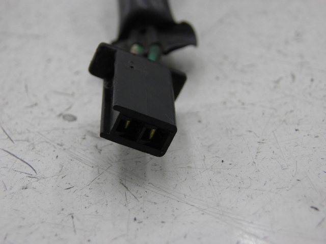 photo de LUZ FRENO INTERRUPTOR TRASERA HONDA CB 500 (1993 - 1996) - Detalle de la pieza