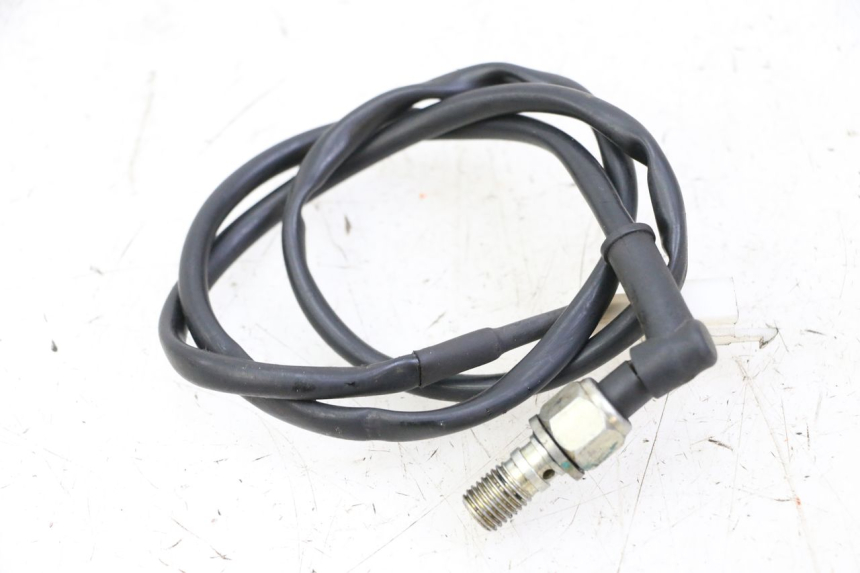 photo de LUZ FRENO INTERRUPTOR TRASERA KEEWAY K-LIGHT KLIGHT 125 (2018 - 2025) - Primer plano técnico