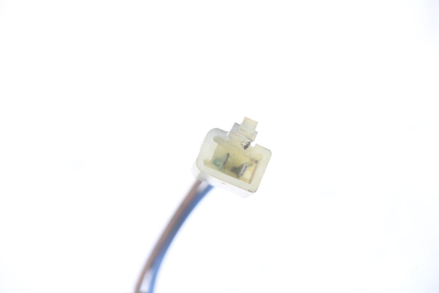 photo de LUZ FRENO INTERRUPTOR TRASERA KAWASAKI ZR7 ZR-7 S 750 (1999 - 2004) - Otra perspectiva