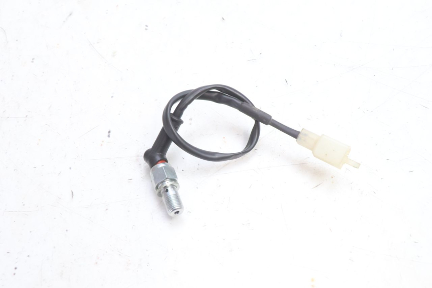 photo de LUZ FRENO INTERRUPTOR TRASERA RIEJU MRT PRO SUPERMOTARD 50 (2007 - 2018) - Zoom estado de uso