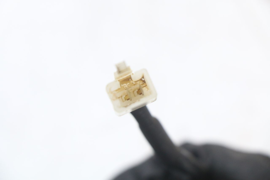 photo de LUZ FRENO INTERRUPTOR TRASERA REGAL RAPTOR SPYDER 125 (2010 - 2018) - Primer plano técnico