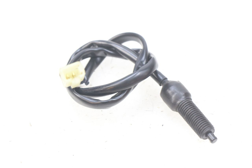 photo de CONTACTOR DE LUZ DE FRENO TRASERO SUZUKI SV N 650 (1999 - 2002) - Zoom estado de uso
