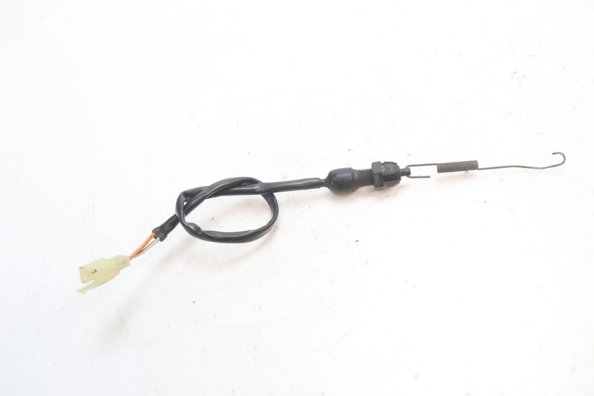 photo de LUZ FRENO INTERRUPTOR TRASERA SUZUKI SV S 650 (2003 - 2009) - Otra perspectiva