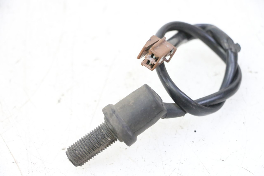 photo de LUZ FRENO INTERRUPTOR TRASERA YAMAHA TDM ABS 900 (2002 - 2014) - Vista principal