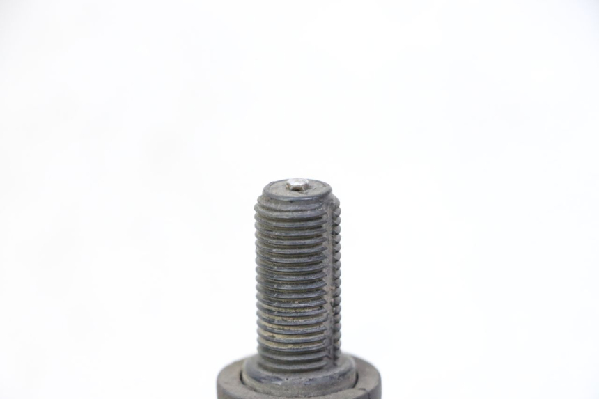 photo de LUZ FRENO INTERRUPTOR TRASERA YAMAHA TDM ABS 900 (2002 - 2014) - Detalle de la pieza