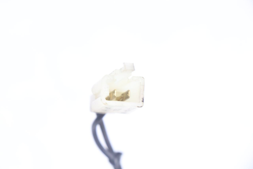 photo de LUZ FRENO INTERRUPTOR TRASERA DAELIM VJ ROADWIN 125 (2004 - 2007) - Otra perspectiva