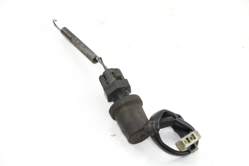 photo de LUZ FRENO INTERRUPTOR TRASERA YAMAHA XJS DIVERSION 600 (2000 - 2003) - Zoom sobre los componentes