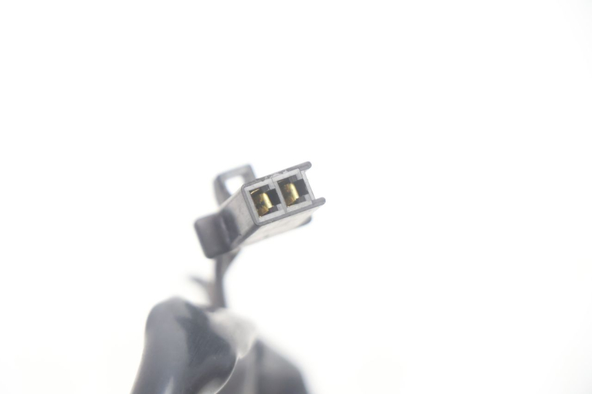 photo de LUZ FRENO INTERRUPTOR TRASERA HONDA XLV VARADERO 125 (2007 - 2012) - Otra perspectiva