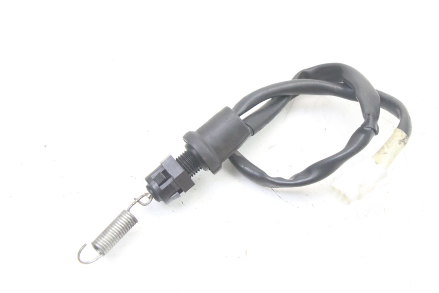 photo de LUZ FRENO INTERRUPTOR TRASERA YAMAHA XJ6 600 (2008 - 2016) - Detalle de la pieza