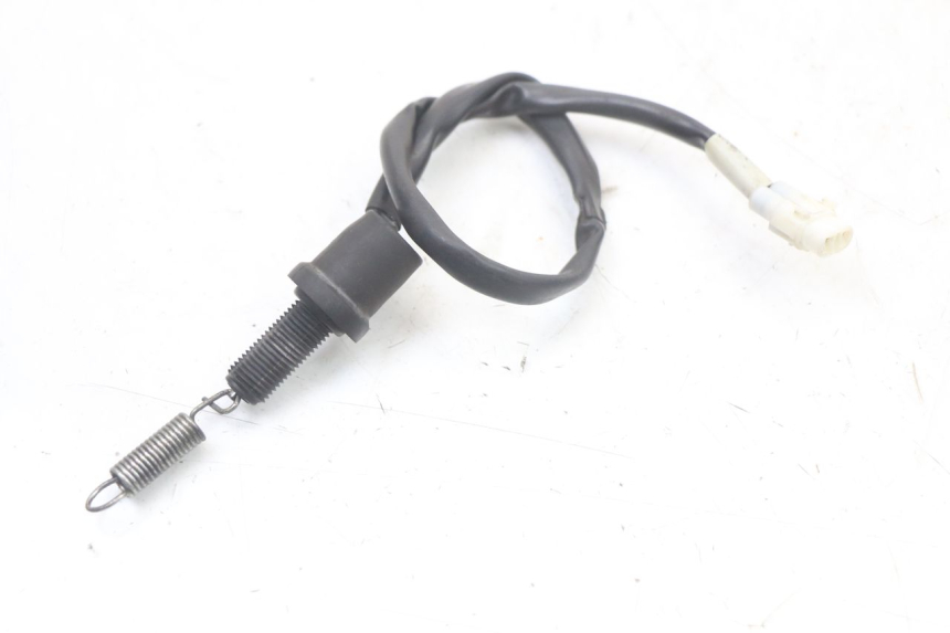 photo de LUZ FRENO INTERRUPTOR TRASERA YAMAHA XJ6 ABS 600 (2008 - 2016) - Detalle de la pieza