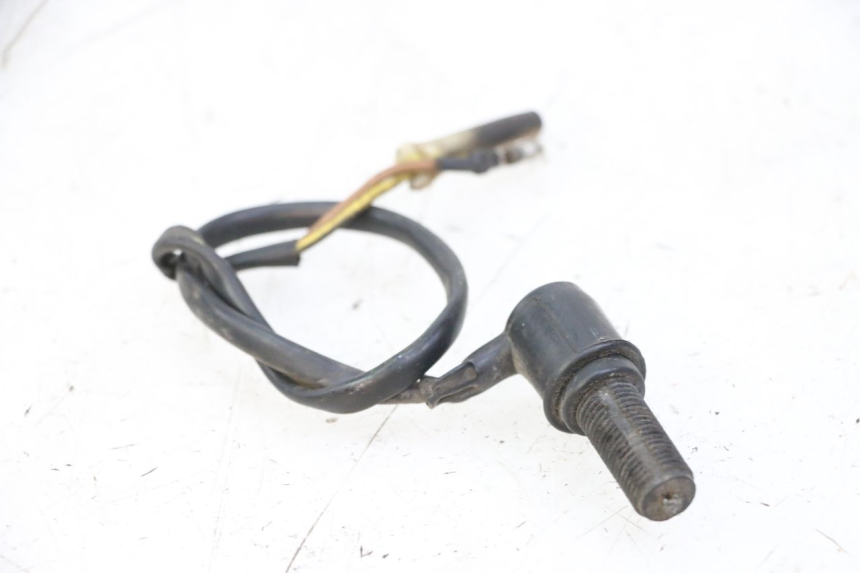 photo de LUZ FRENO INTERRUPTOR TRASERA YAMAHA XV VIRAGO 535 (1988 - 2004) - Detalle de la pieza