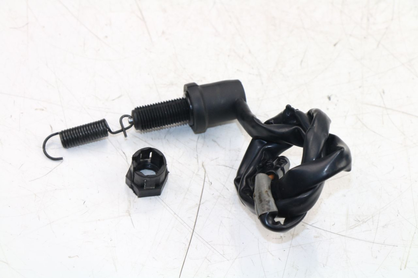 photo de LUZ FRENO INTERRUPTOR TRASERA YAMAHA YZF R6 600 (2010 - 2016) - Vista principal