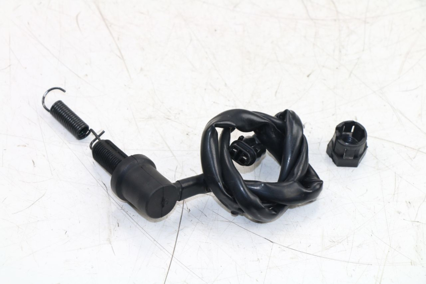 photo de LUZ FRENO INTERRUPTOR TRASERA YAMAHA YZF R6 600 (2010 - 2016) - Detalle de la pieza