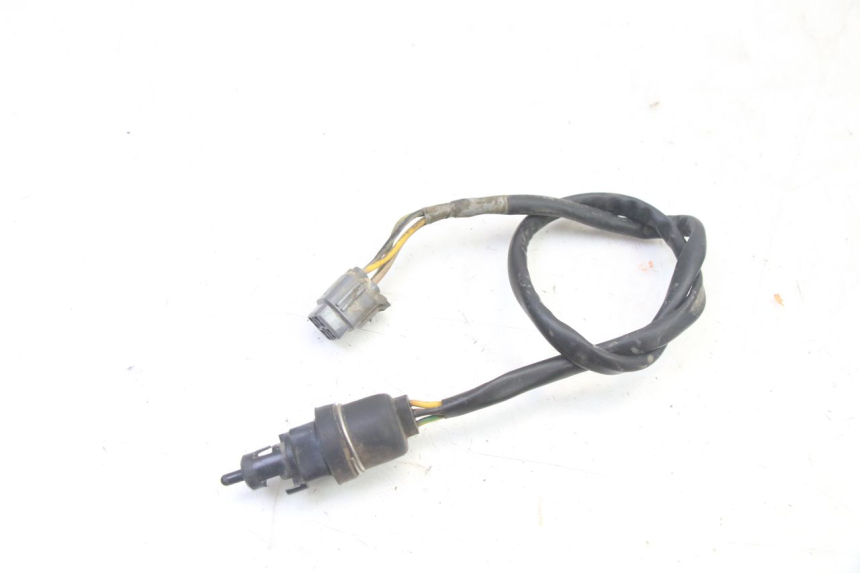 photo de LUZ FRENO INTERRUPTOR TRASERA YAMAHA YFM BRUIN 350 (2003 - 2009) - Detalle de la pieza