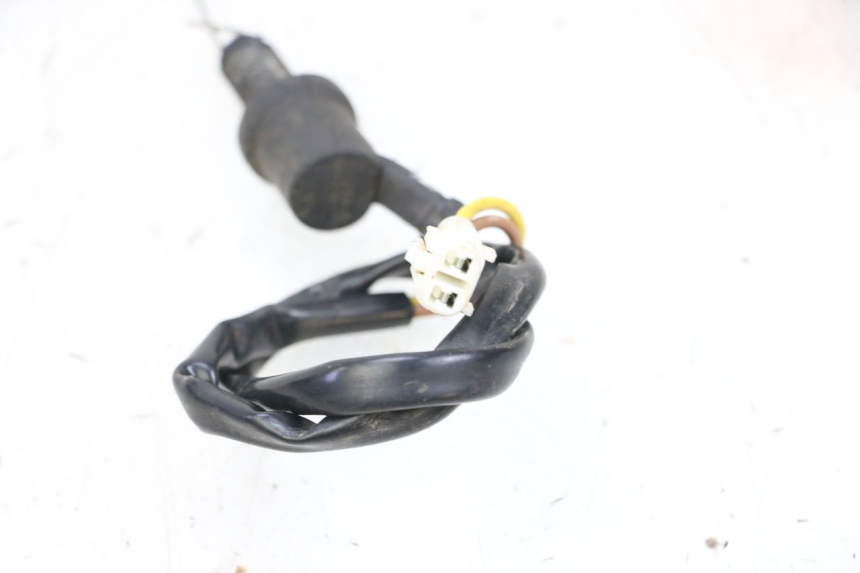 photo de LUZ FRENO INTERRUPTOR TRASERA YAMAHA YFM R RAPTOR 250 (2008 - 2014) - Zoom estado de uso