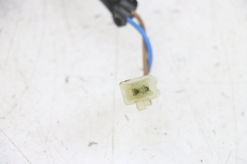 photo de LUZ FRENO INTERRUPTOR TRASERA KAWASAKI ZR 7 750 (1999 - 2004) - Zoom estado de uso