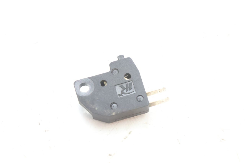 photo de LUZ FRENO INTERRUPTOR DERECHA KYMCO AGILITY 16+ 4T 50 (2018 - 2023) - Otra perspectiva