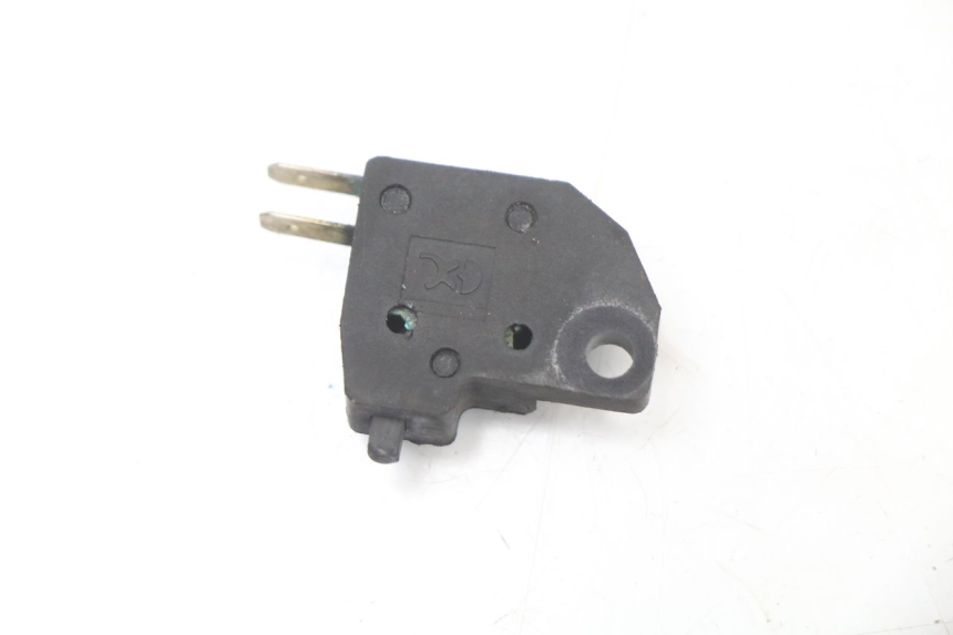 photo de LUZ FRENO INTERRUPTOR DERECHA KYMCO AGILITY CARRY 50 (2011 - 2020) - Otra perspectiva