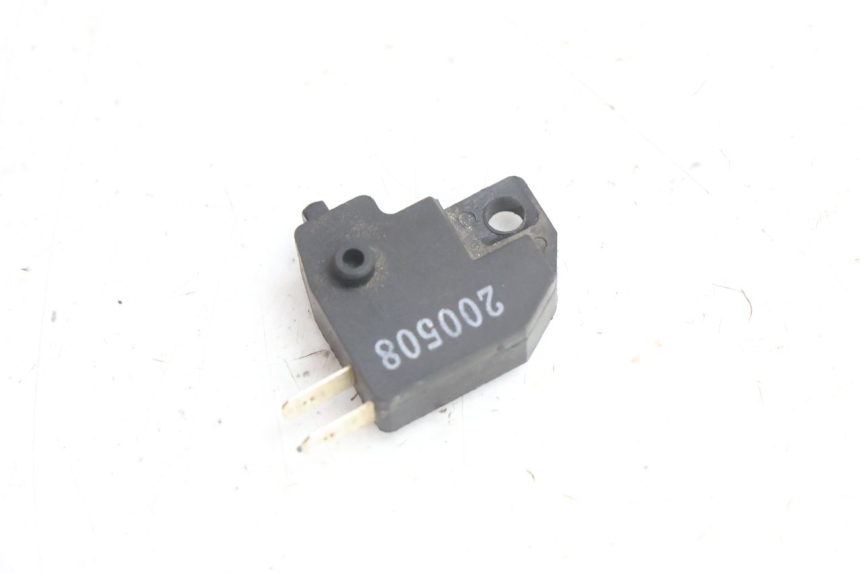 photo de LUZ FRENO INTERRUPTOR DERECHA KYMCO AGILITY CITY 16P 125 (2015 - 2024) - Zoom estado de uso