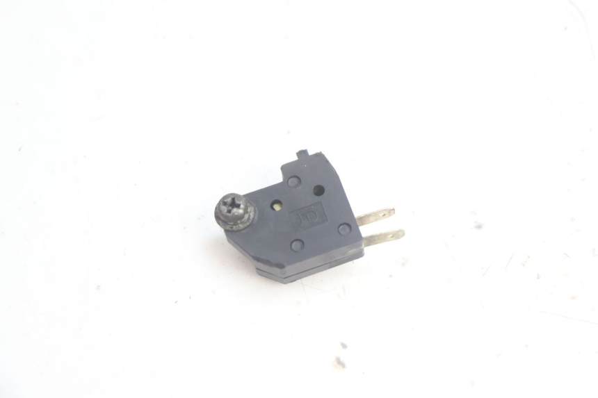 photo de LUZ FRENO INTERRUPTOR DERECHA KYMCO AGILITY CITY 2T 50 (2008 - 2016) - Vista principal
