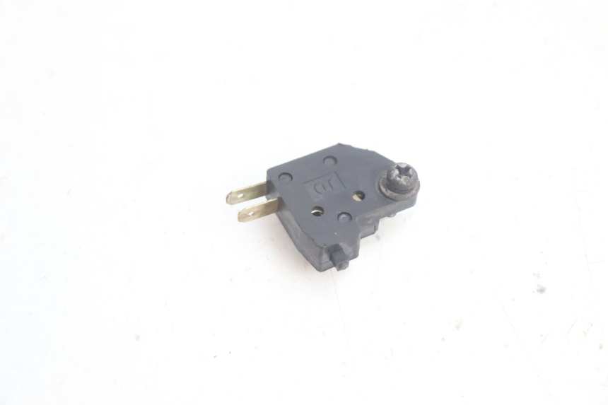 photo de LUZ FRENO INTERRUPTOR DERECHA KYMCO AGILITY CITY 2T 50 (2008 - 2016) - Detalle de la pieza