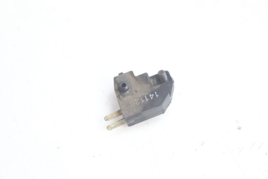 photo de LUZ FRENO INTERRUPTOR DERECHA KYMCO AGILITY CITY 2T 50 (2008 - 2016) - Zoom estado de uso