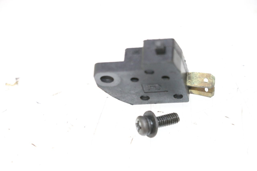 photo de LUZ FRENO INTERRUPTOR DERECHA KYMCO AGILITY FR 2T 50 (2012 - 2017) - Otra perspectiva