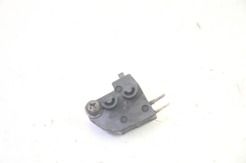 photo de LUZ FRENO INTERRUPTOR DERECHA SUZUKI BURGMAN EXECUTIVE ABS 650 (2006 - 2012) - Vista principal