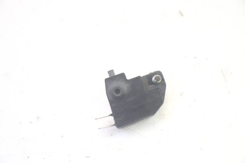photo de LUZ FRENO INTERRUPTOR DERECHA SUZUKI BURGMAN EXECUTIVE ABS 650 (2006 - 2012) - Zoom estado de uso