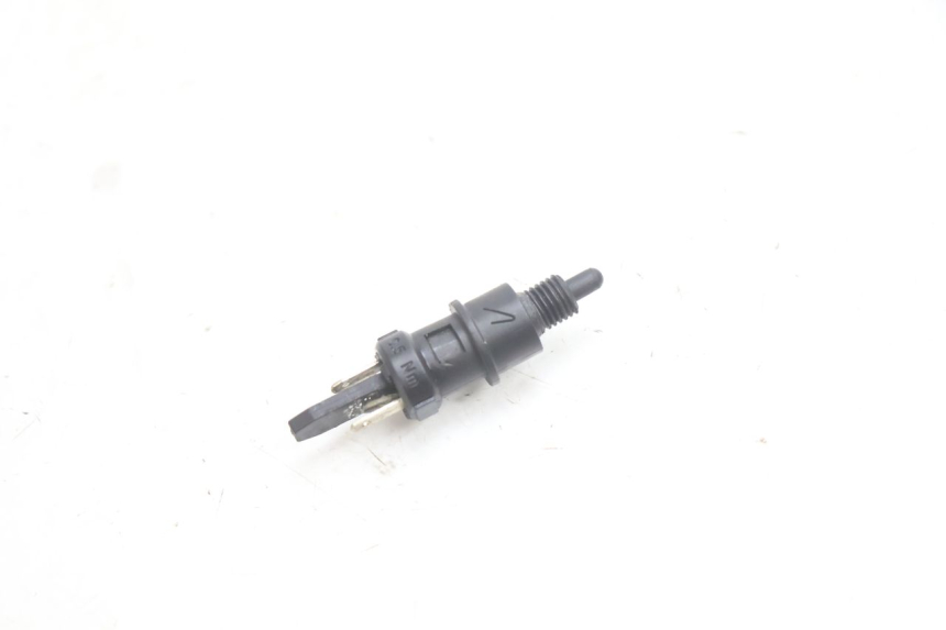 photo de LUZ FRENO INTERRUPTOR DERECHA HM HONDA CRM DERAPAGE RR 50 (2006 - 2017) - Detalle de la pieza