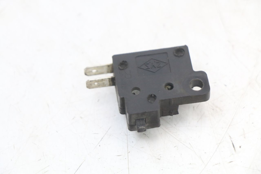 photo de CONTACTOR DE LUZ DE FRENO DERECHO KYMCO DINK 4T 50 (2007 - 2018) - Zoom estado de uso