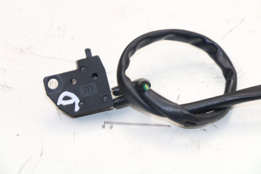 photo de LUZ FRENO INTERRUPTOR DERECHA PEUGEOT DJANGO 2T 50 (2014 - 2019) - Detalle de la pieza