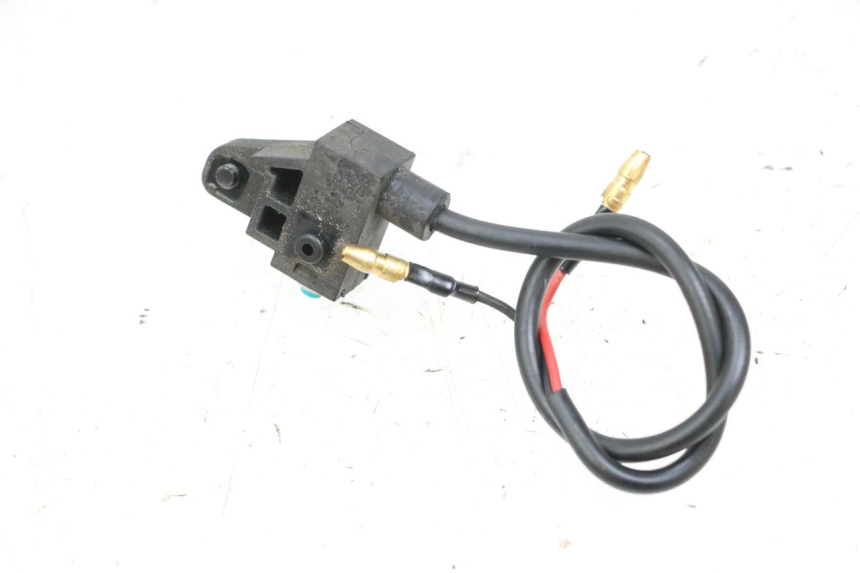 photo de LUZ FRENO INTERRUPTOR DERECHA SEGWAY NINEBOT E125S 1 (2022 - 2026) - Zoom estado de uso