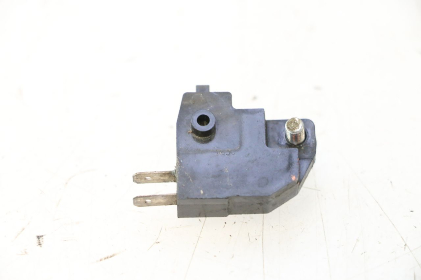 photo de LUZ FRENO INTERRUPTOR DERECHA KAWASAKI ER-6 ER6 N 650 (2005 - 2009) - Detalle de la pieza