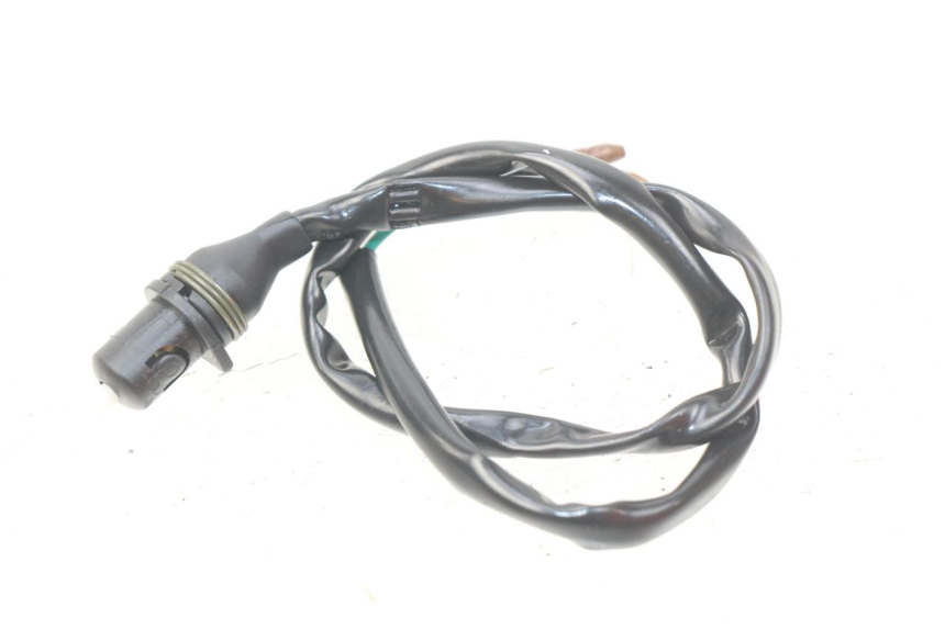 photo de CONTACTOR DE LUZ DE FRENO DERECHO JM MOTORS EVOLIS 4T 50 (2018 - 2022) - Detalle de la pieza