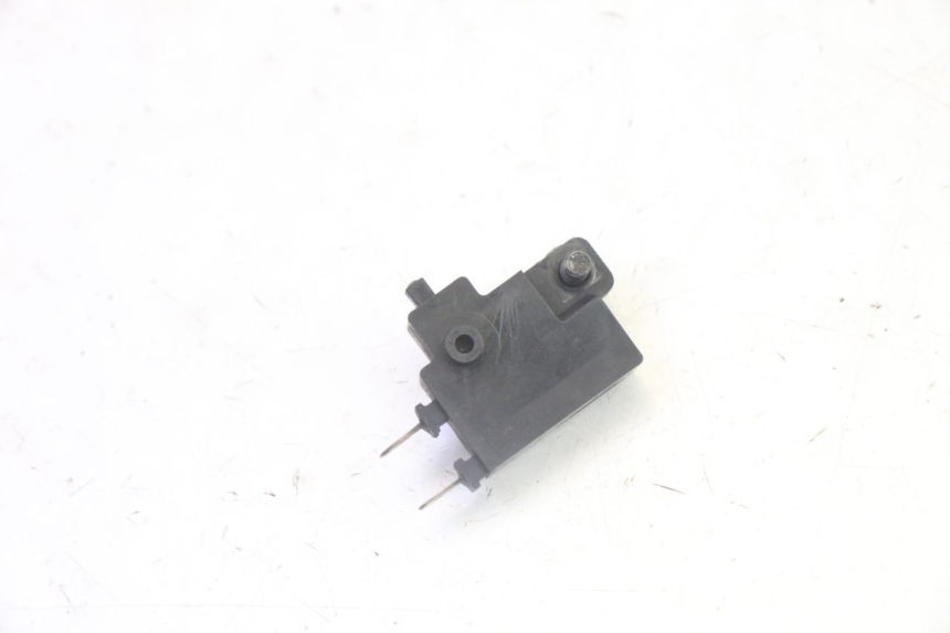 photo de CONTACTOR DE LUZ DE FRENO DERECHO HONDA FES S-WING SWING ABS 125 (2007 - 2015) - Zoom estado de uso