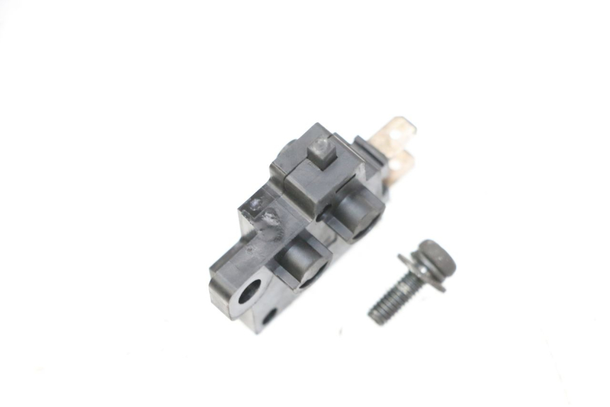 photo de CONTACTOR DE LUZ DE FRENO DERECHO HONDA FES S-WING SWING ABS 125 (2007 - 2015) - Zoom estado de uso